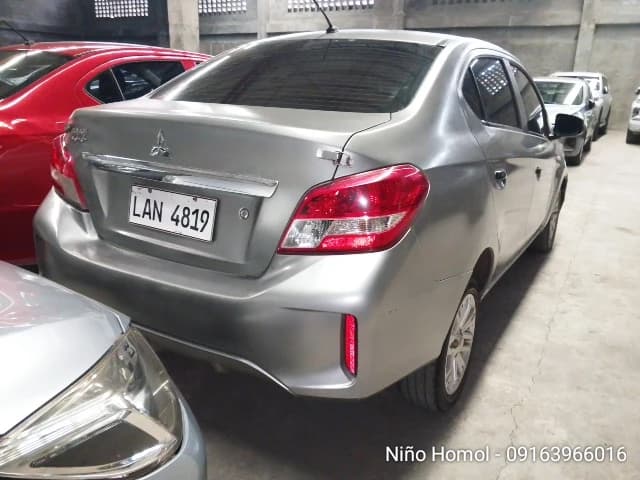 Car gallery image