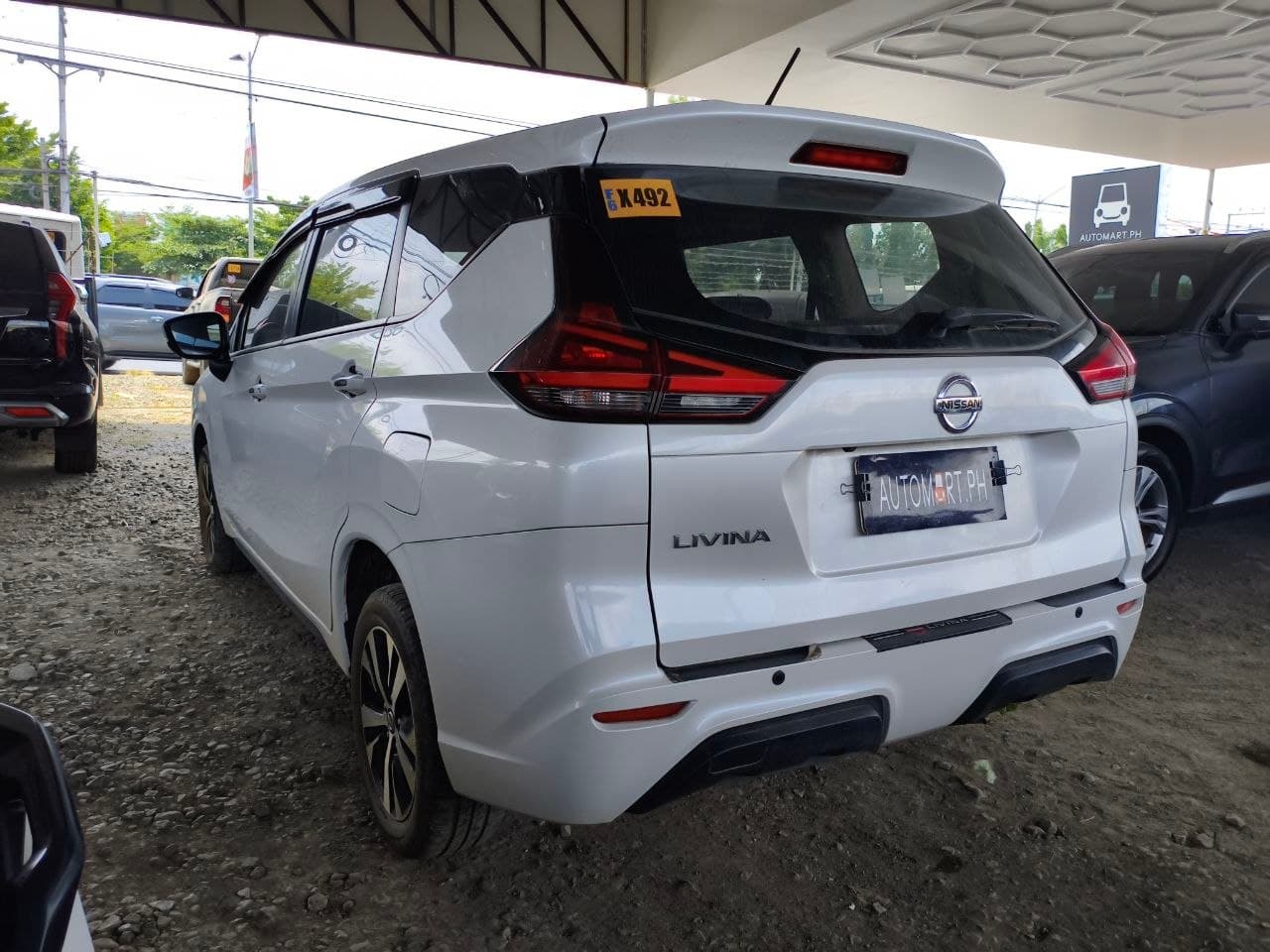 Car gallery image