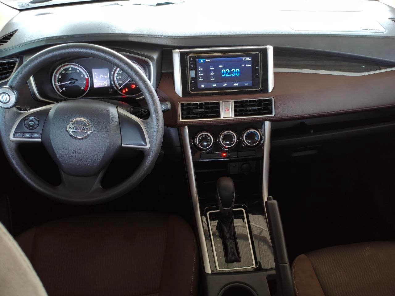 Car gallery image