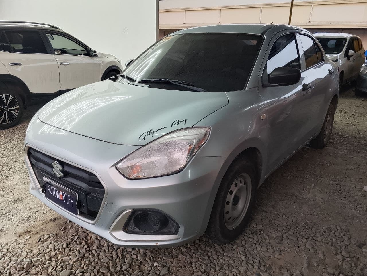 Car gallery image