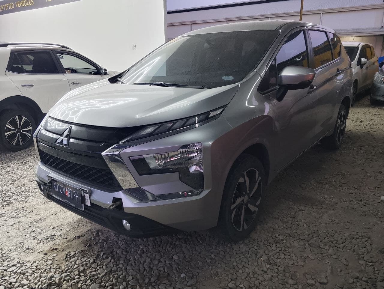 Car gallery image