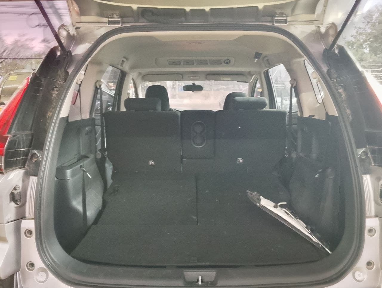 Car gallery image