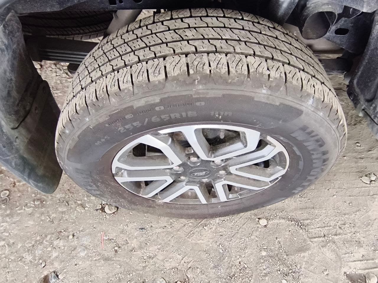 Car gallery image