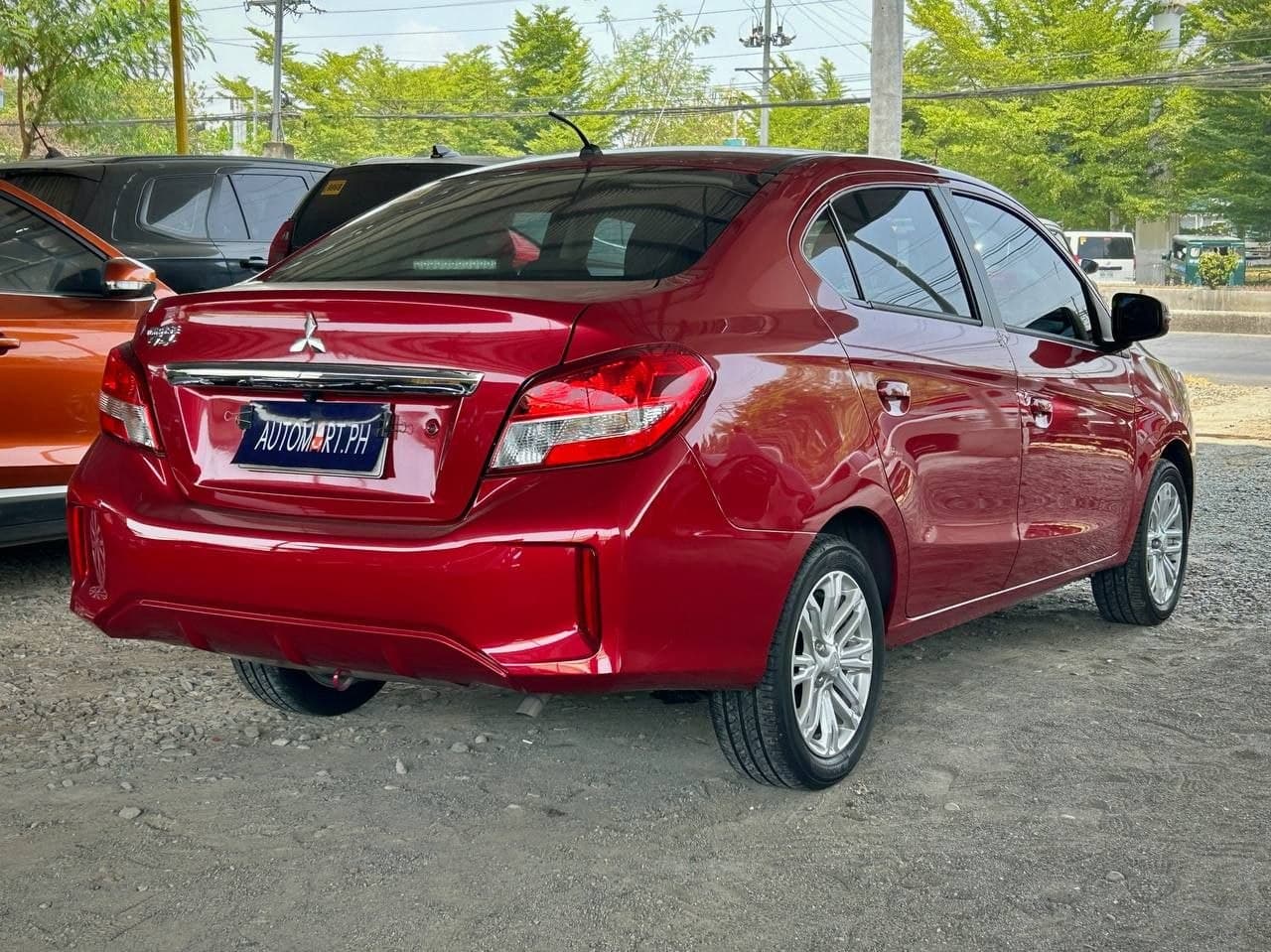 Car gallery image