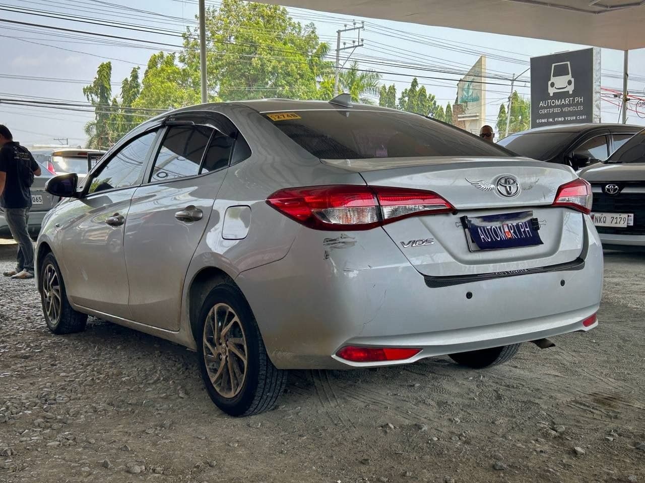 Car gallery image
