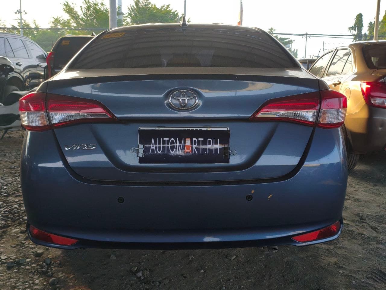 Car gallery image