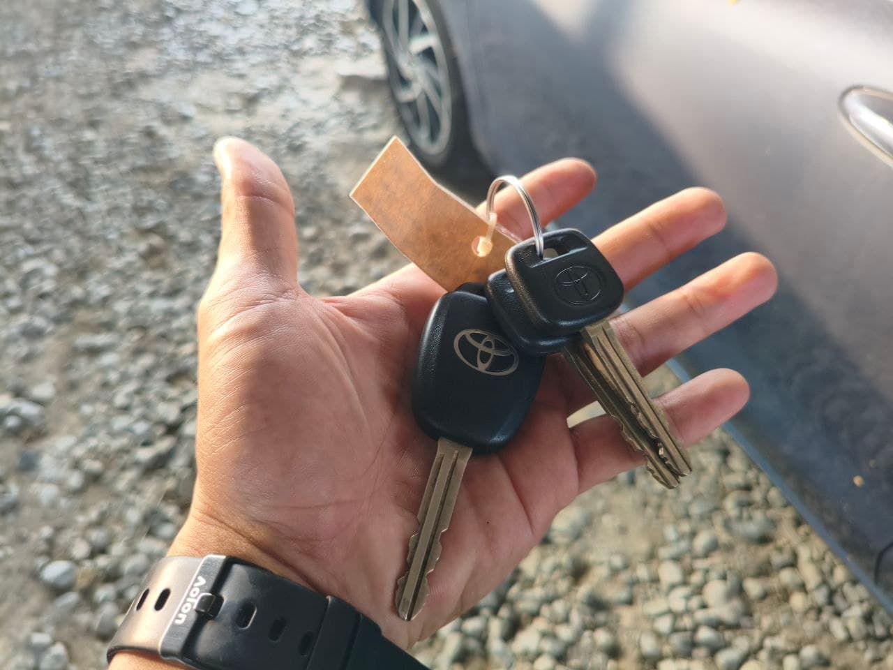 Car gallery image