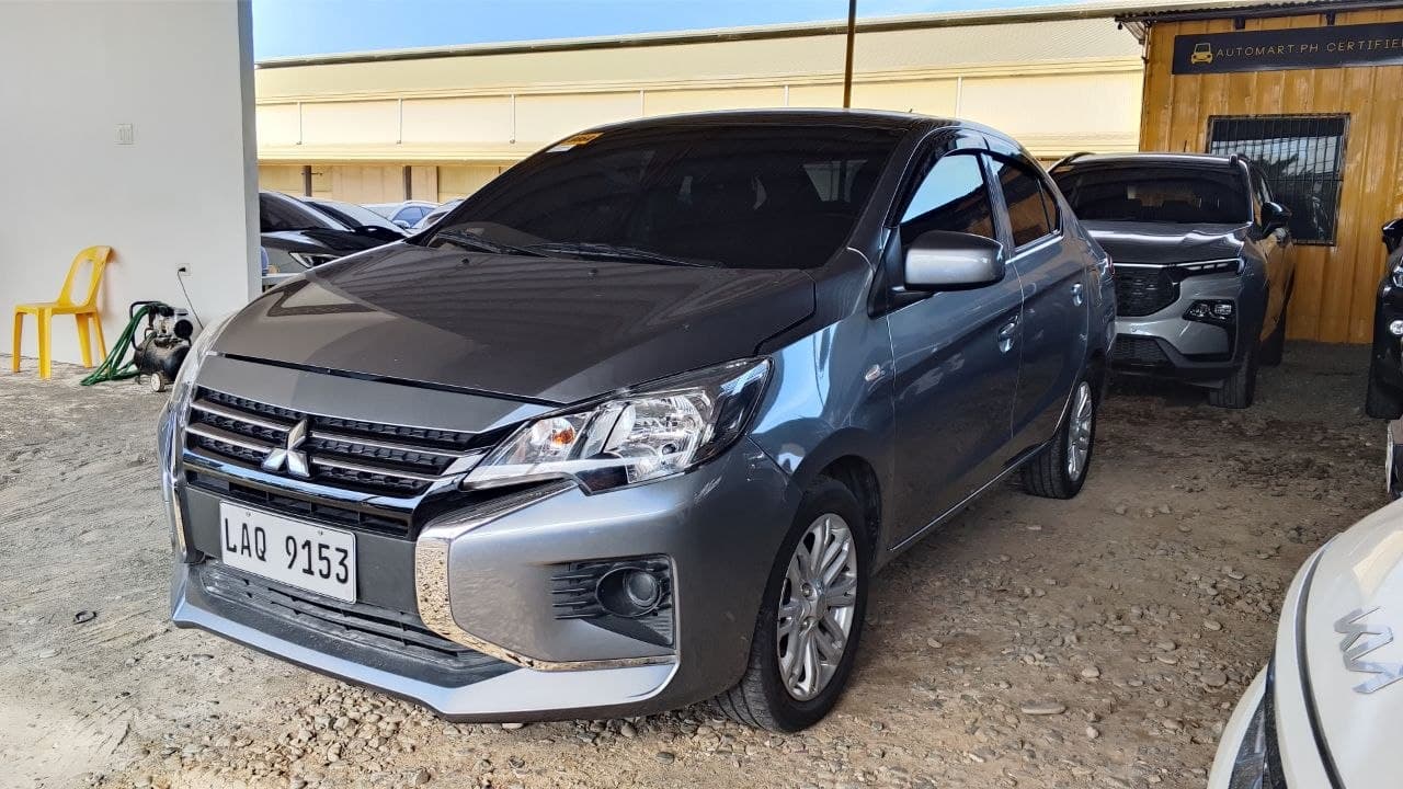 Car gallery image