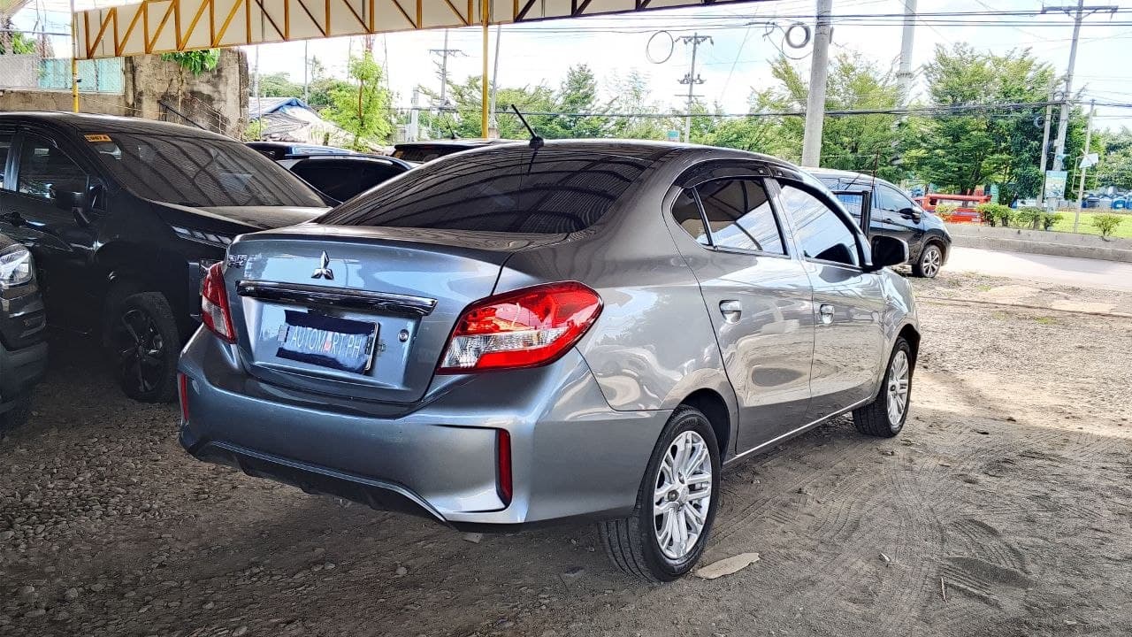 Car gallery image