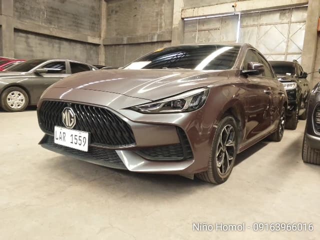 Car gallery image