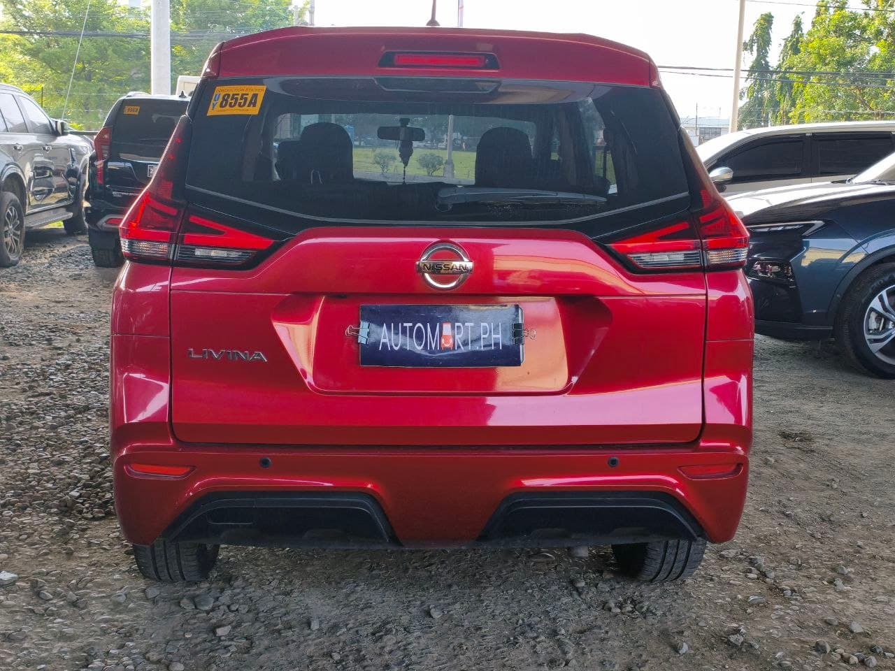 Car gallery image