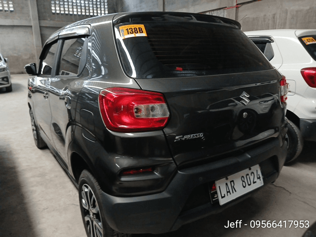Car gallery image