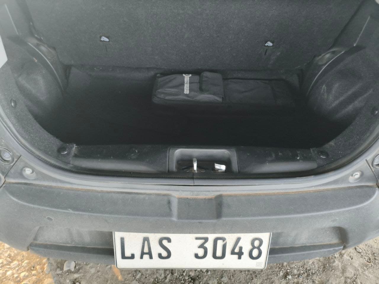 Car gallery image