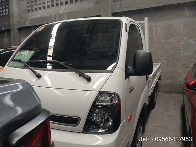 Car gallery image