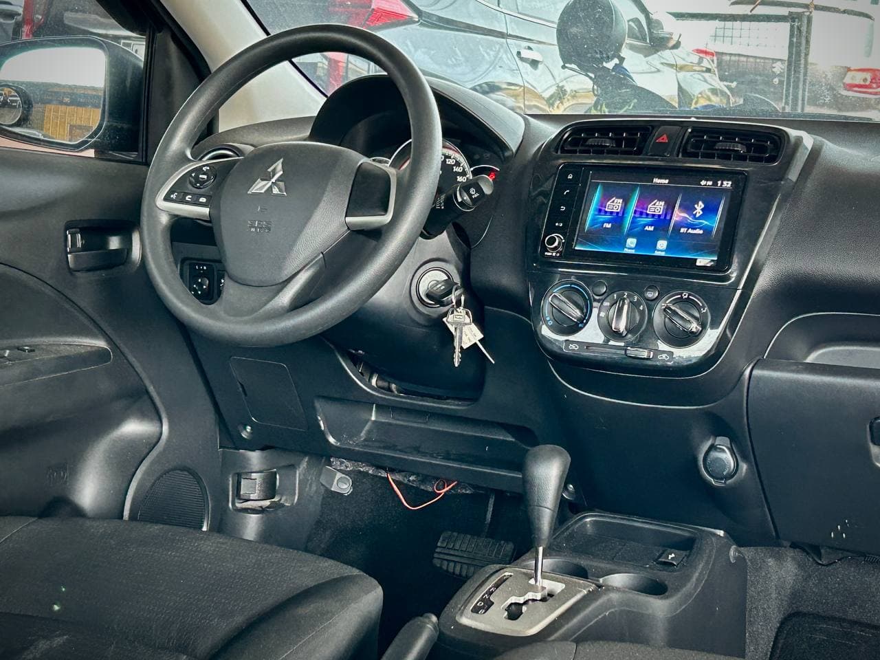Car gallery image