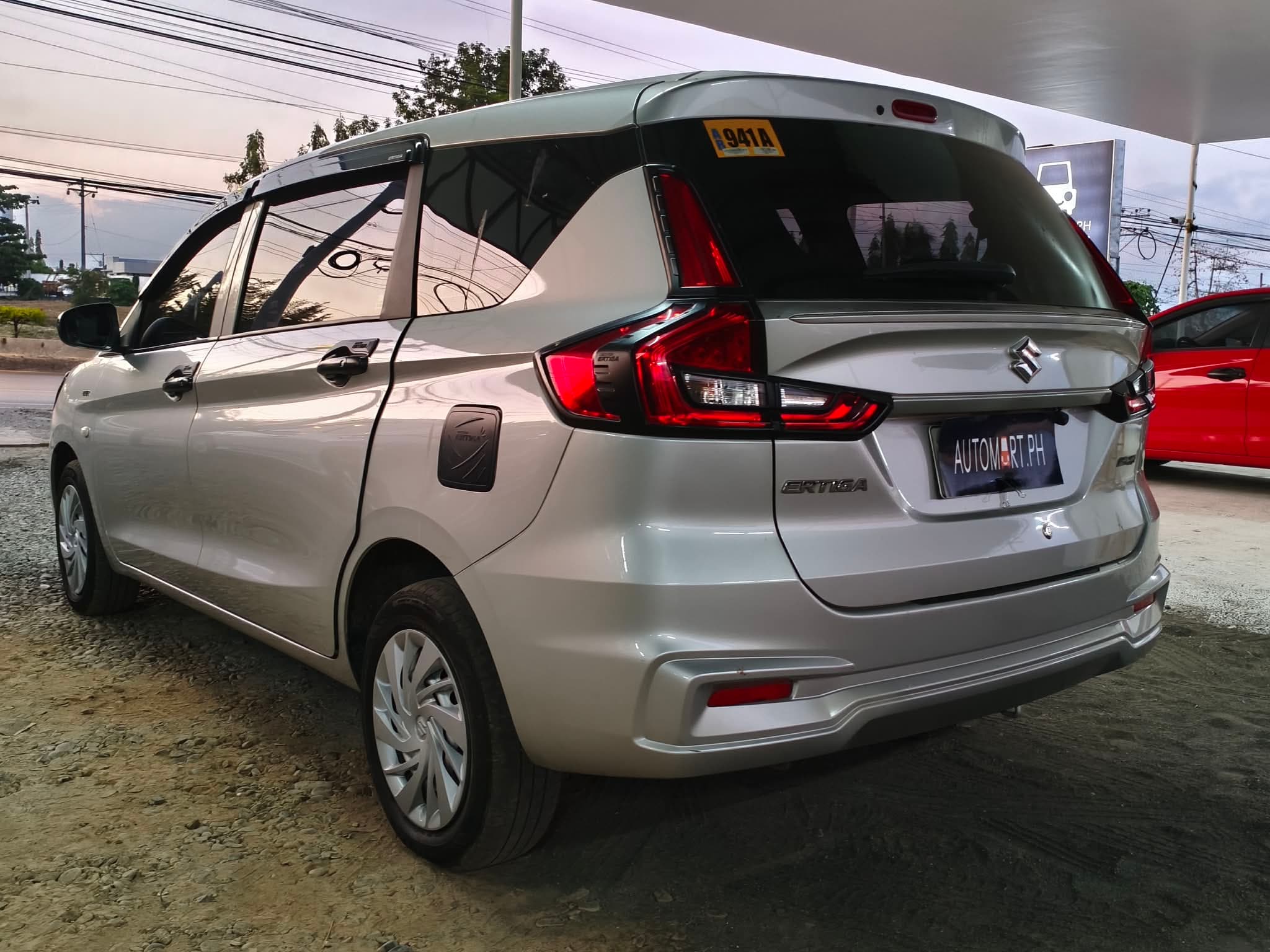 Car gallery image