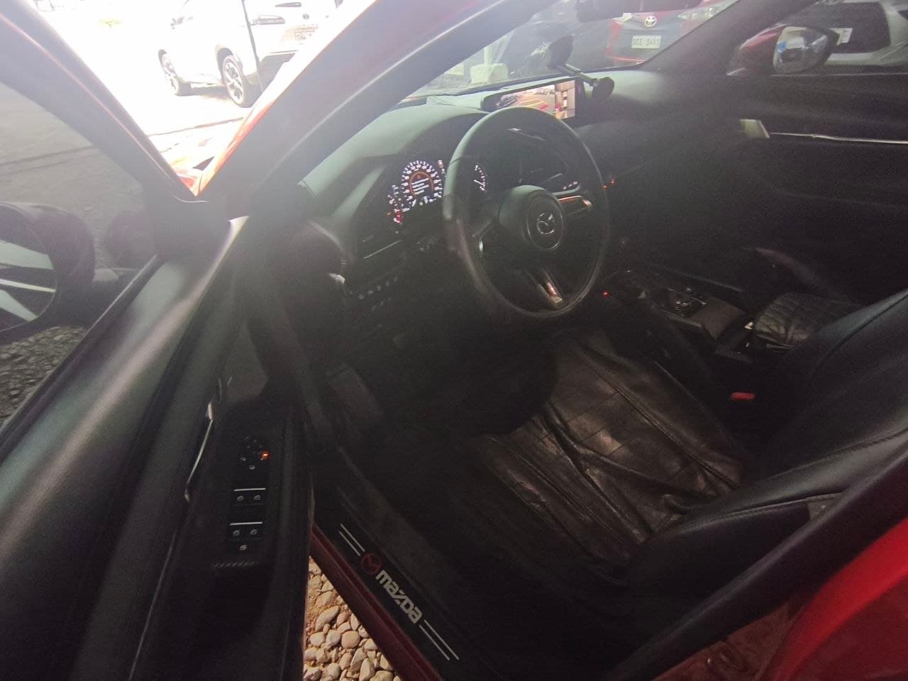 Car gallery image