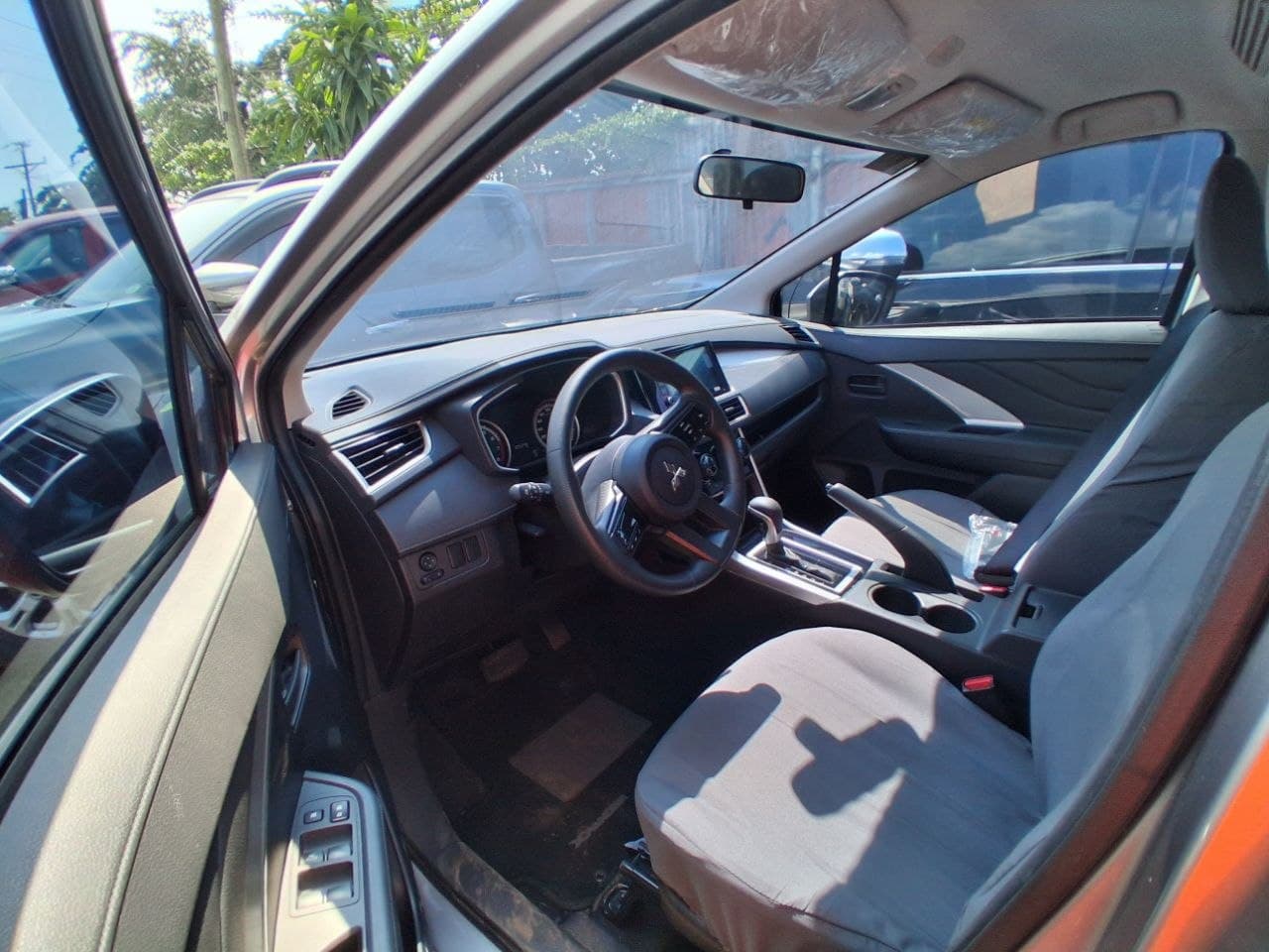 Car gallery image