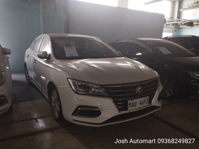 Car gallery image