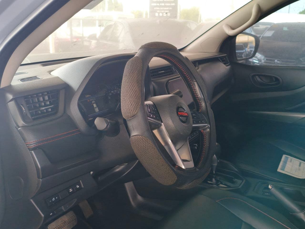 Car gallery image