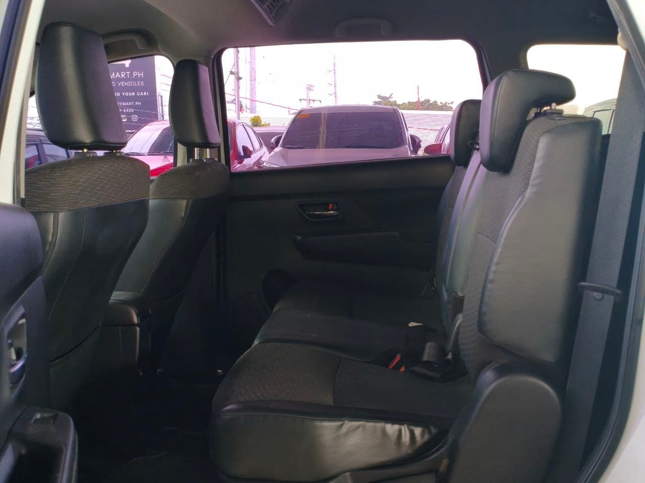 Car gallery image