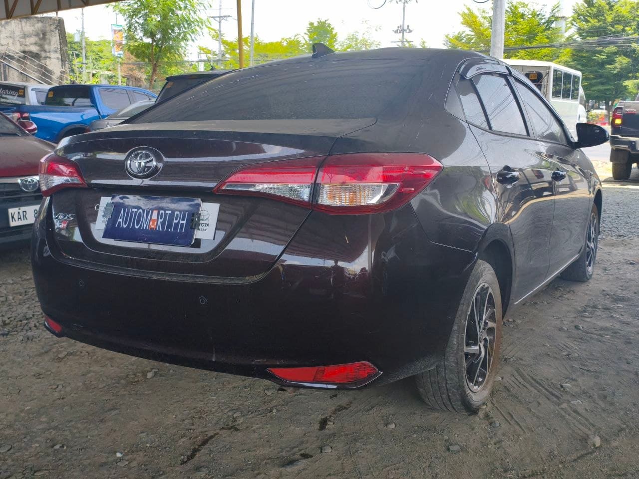 Car gallery image