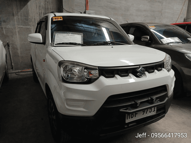 Car gallery image