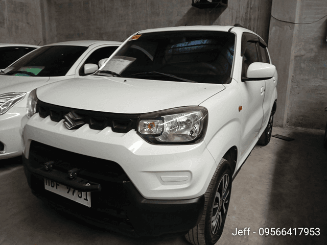 Car gallery image