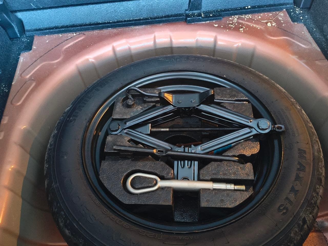 Car gallery image