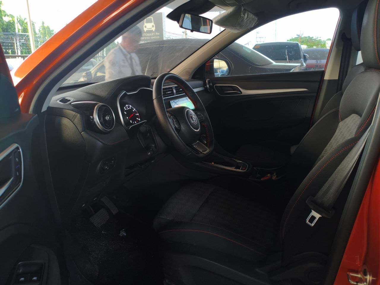 Car gallery image