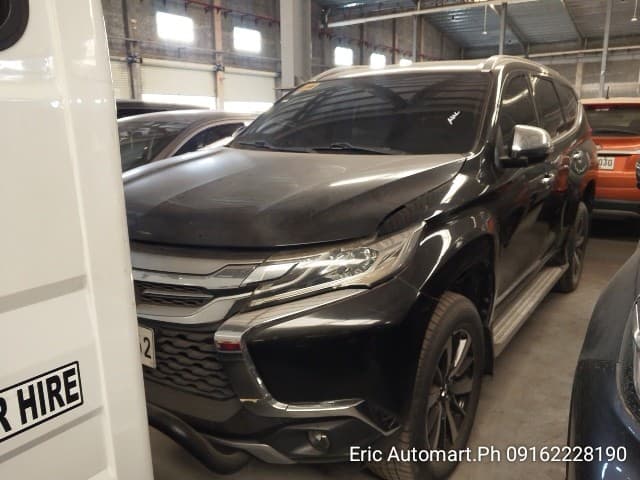 Car gallery image