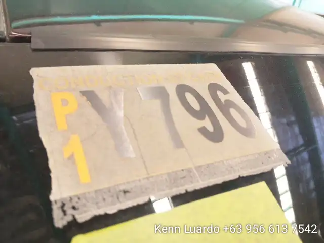 Car gallery image