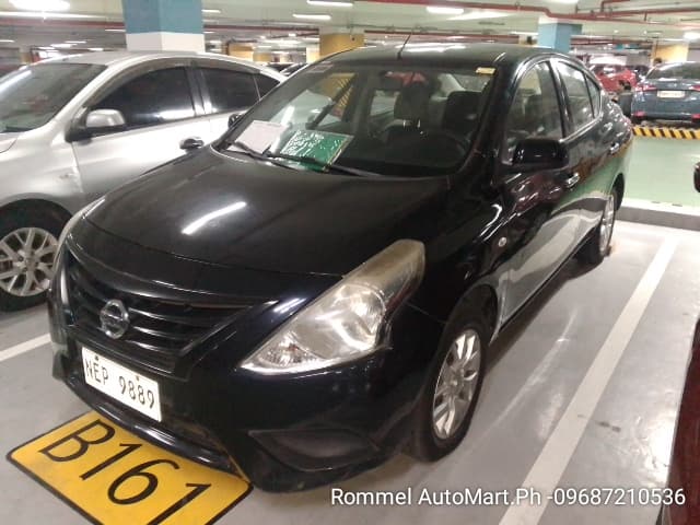 Car gallery image