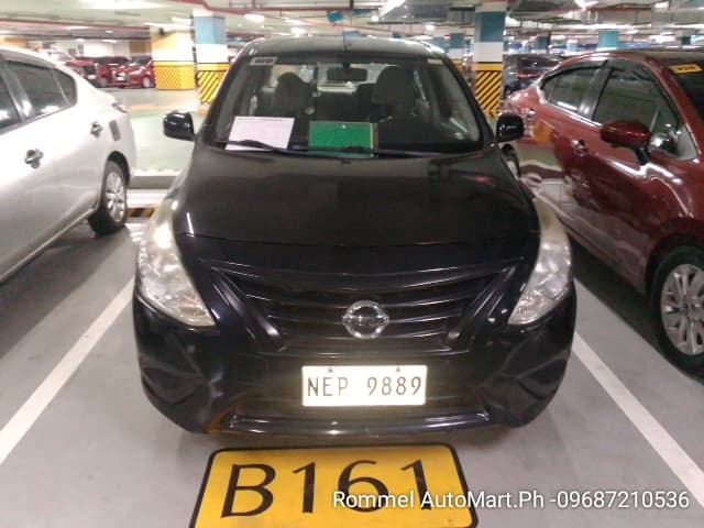 Car gallery image