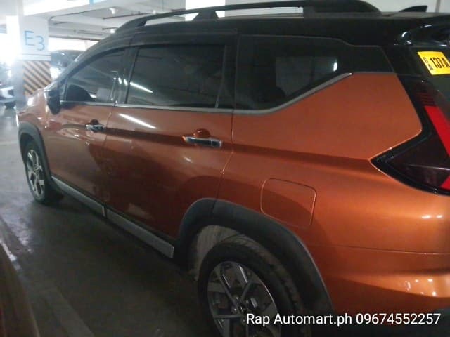 Car gallery image