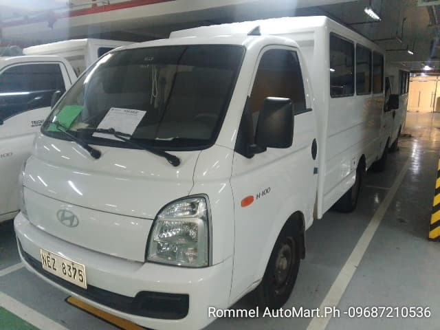 Car gallery image