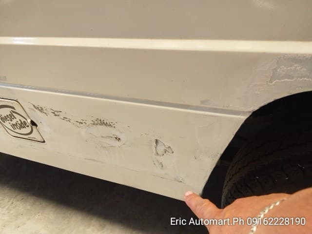 Car gallery image