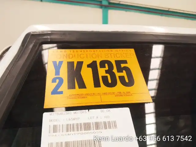 Car gallery image
