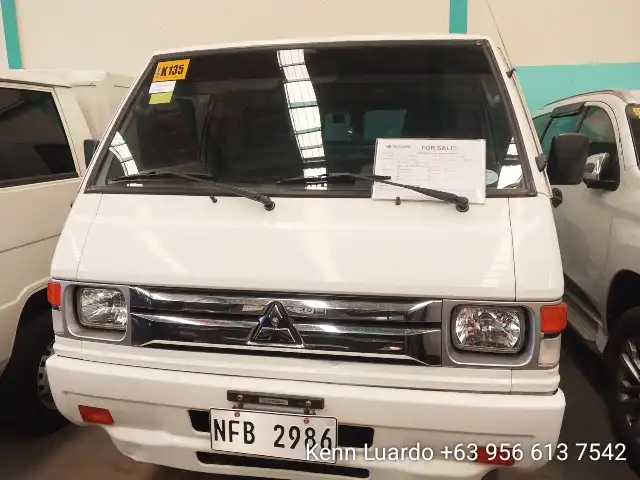 Car gallery image