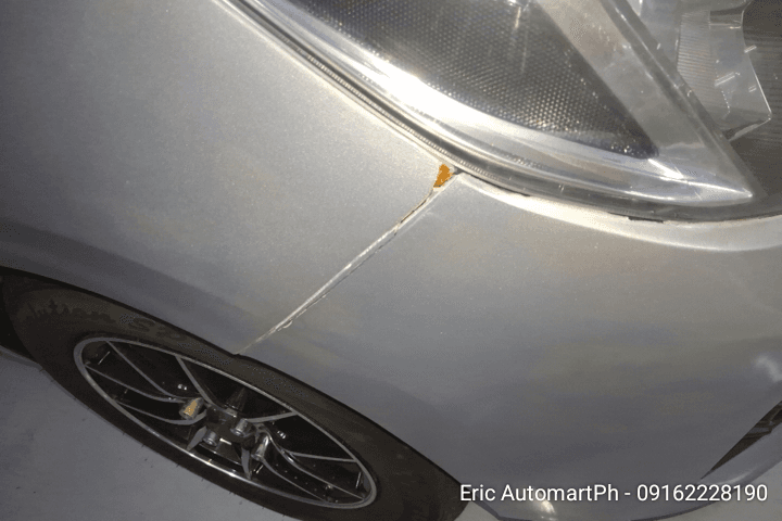 Car gallery image