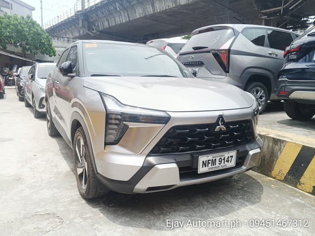 Car gallery image