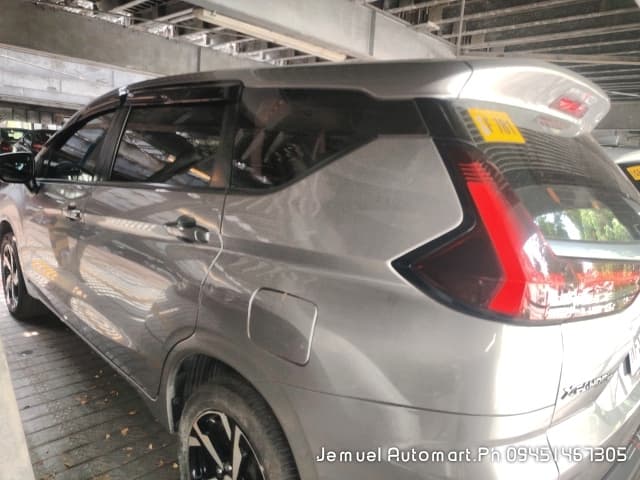 Car gallery image