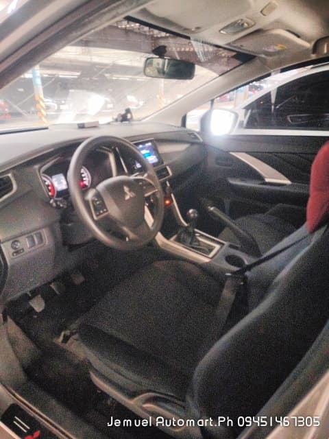 Car gallery image
