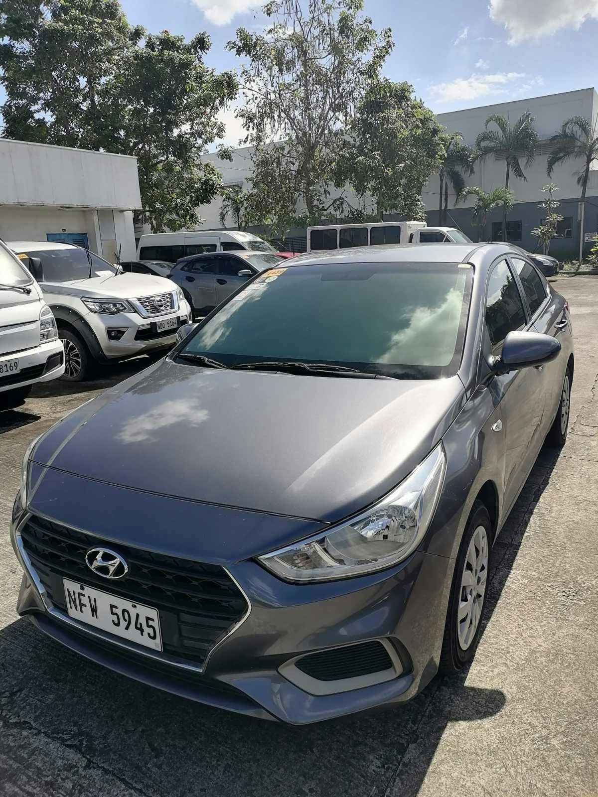 2019 Hyundai Accent GL 1