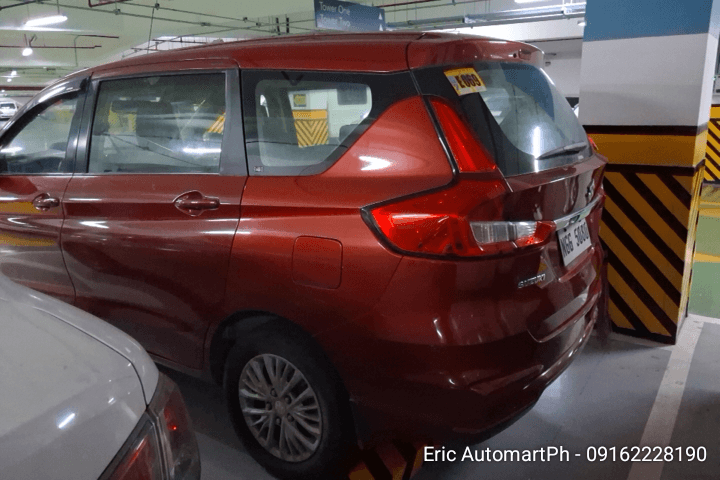 Car gallery image
