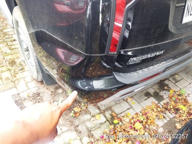 Car gallery image