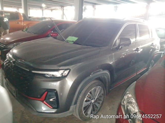 Car gallery image