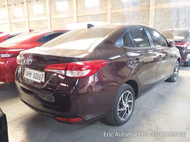 Car gallery image