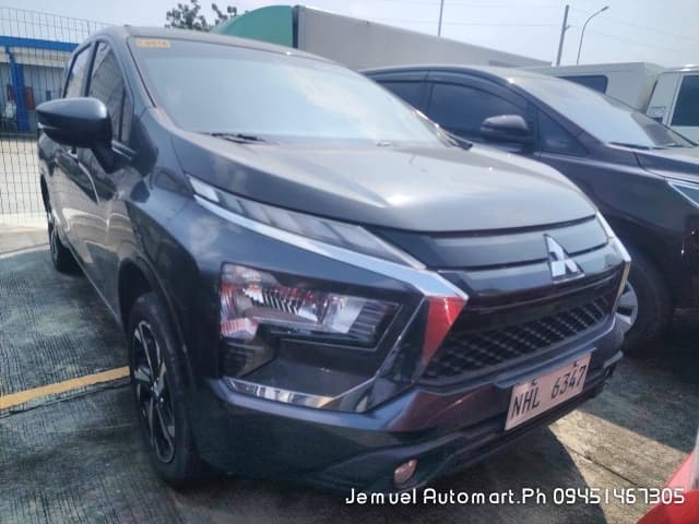 Car gallery image