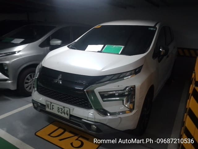 Car gallery image